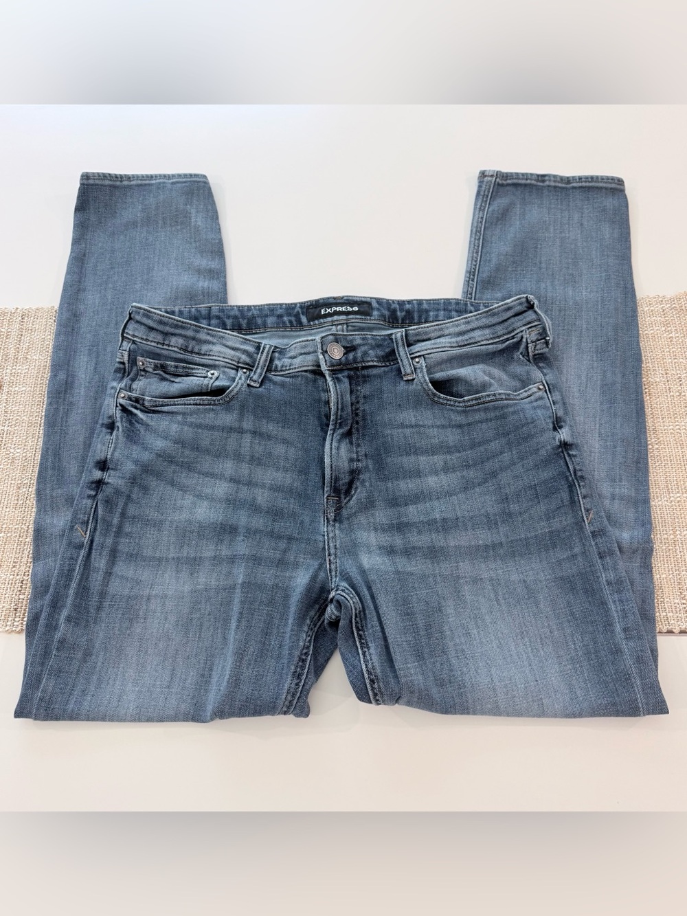Express Men’s Slim Jeans in Medium Wash Blue